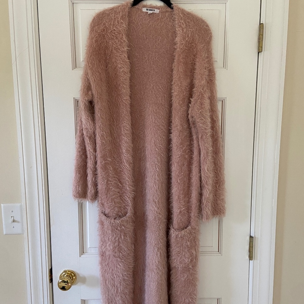 BB Dakota pink knit duster